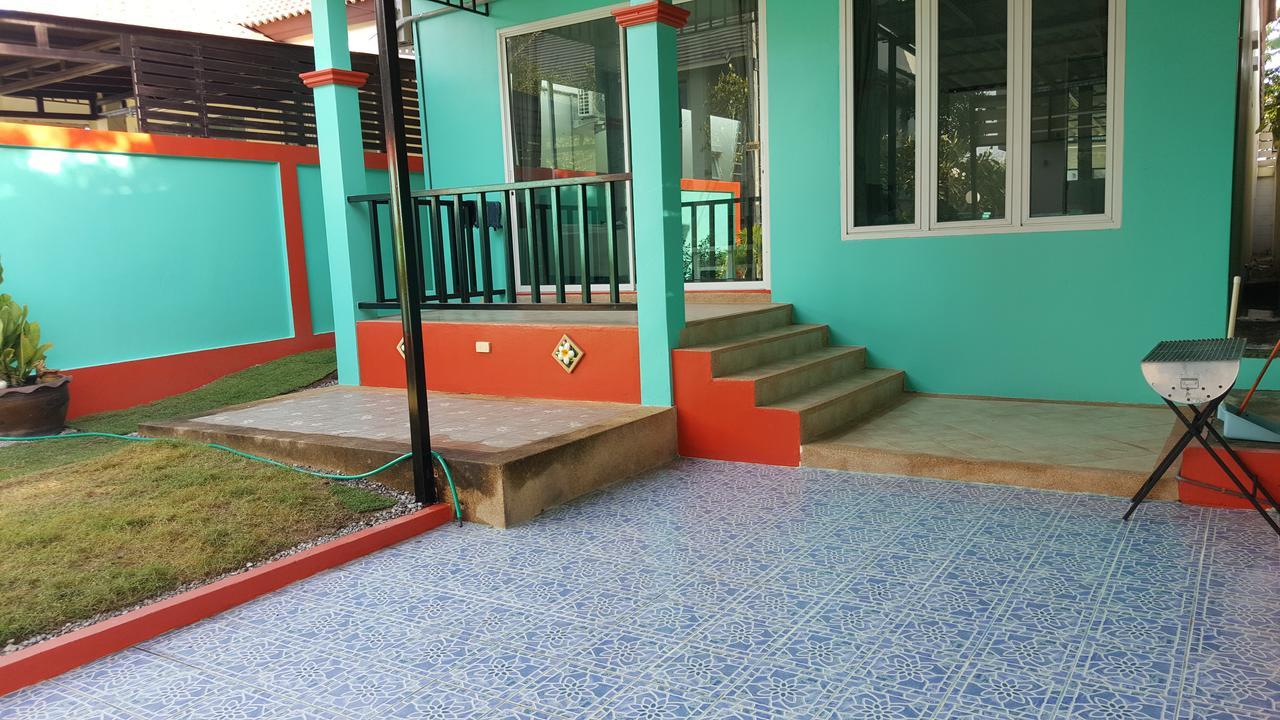 Baanpak Soi 102 Hotell HHQ Eksteriør bilde