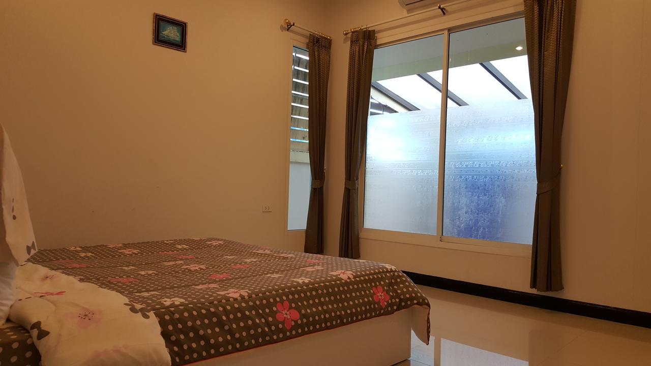 Baanpak Soi 102 Hotell HHQ Eksteriør bilde