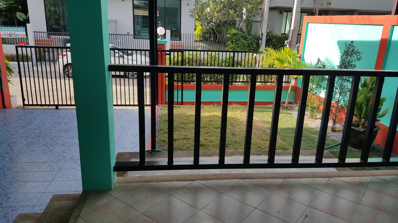 Baanpak Soi 102 Hotell HHQ Eksteriør bilde