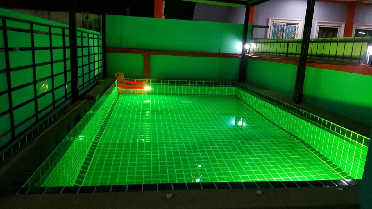 Baanpak Soi 102 Hotell HHQ Eksteriør bilde