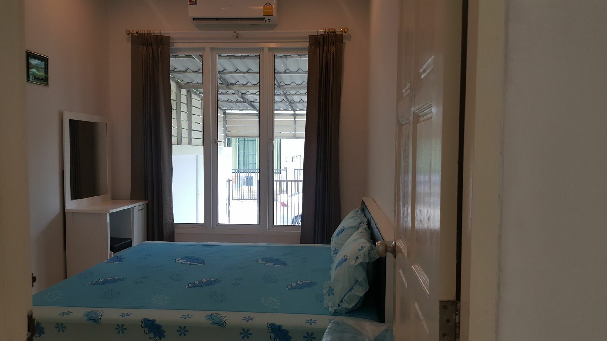 Baanpak Soi 102 Hotell HHQ Eksteriør bilde